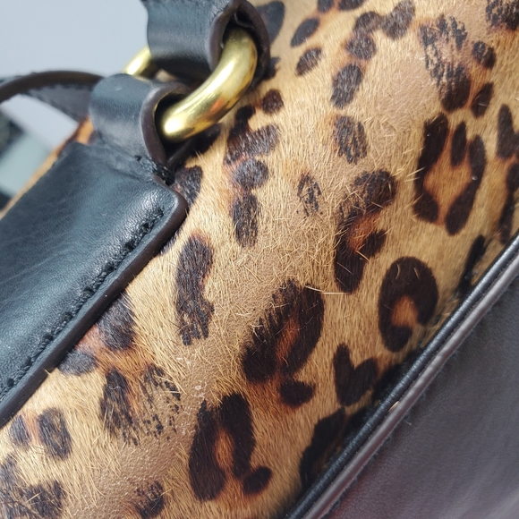 Fossil Memoir Cheetah Leather Crossbody Bag - Picture 14 of 17